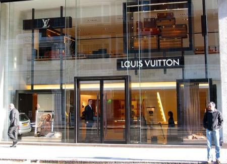 Louis Vuitton London City, 6 Royal Exchange Buildings, London, EC3V 3NL