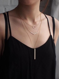 38 Pretty Layered Diamond Necklaces Ideas For Beauty Womens To Try Asap