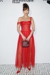 36 Astonishing Dresses Stars Bella Hadid Style Ideas On Cannes